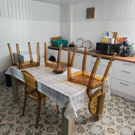 Ravissant D'une Avec Veranda Donnant Sur Le Jardin Apartmán *